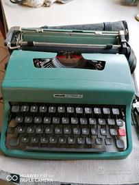 macchina per scrivere