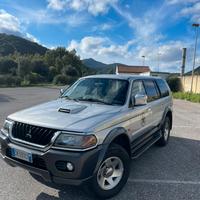 Pajero Sport gls 2003