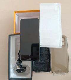 Realme 9 128gb più accessori.