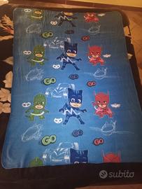 Plaid in pile PjMasks