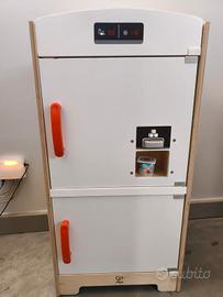 Frigo giocattolo 