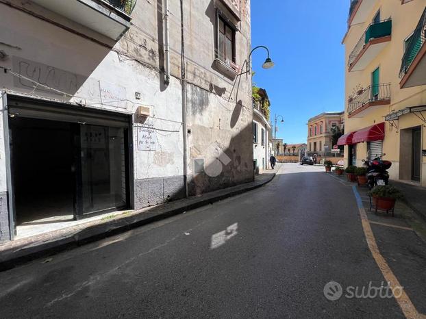 BOX A VIETRI SUL MARE
