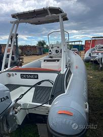 Gommone Desner 5 metri e 60 con o senza motore