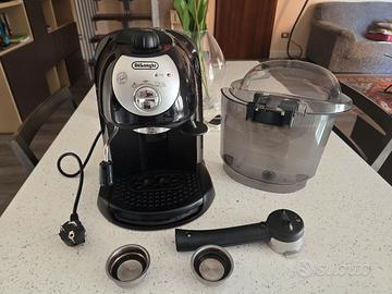 Macchina caffè espresso DeLonghi