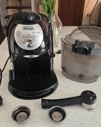 Macchina caffè espresso DeLonghi