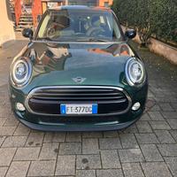 mini Cooper anno 2018 secondo proprietario