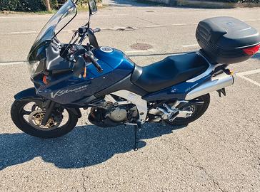 Suzuki V strom 1000