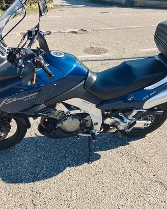 Suzuki V strom 1000