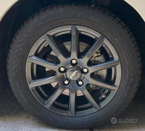 Cerchi in lega Rial 16 pollici con gomme invernali