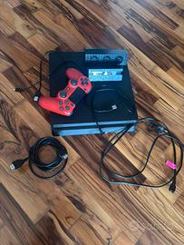 PlayStation 4 Slim + accessori e controller