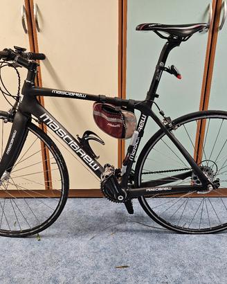 Bicicletta Masciarelli fibra di carbonio