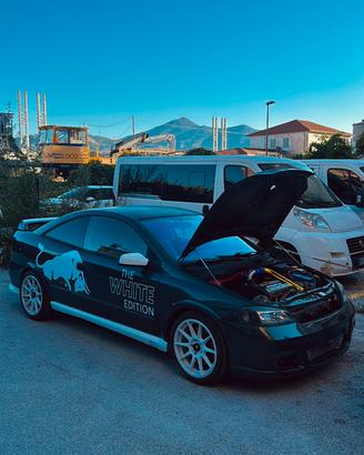 Opel astra coupe g 2.0 16v turbo