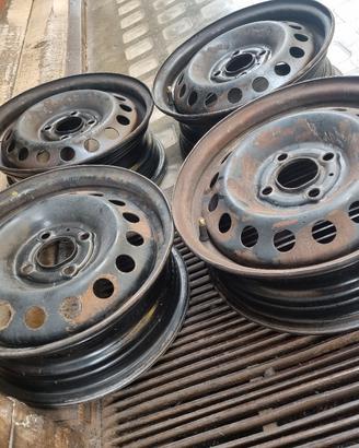 Cerchi nissan micra k11 raggio 14 