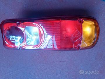 FANALE POSTERIORE PER NISSAN CABSTAR
