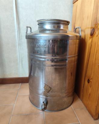 Fusto in acciaio per olio