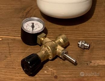 Riduttore di pressione M10x1 bombole usa e getta