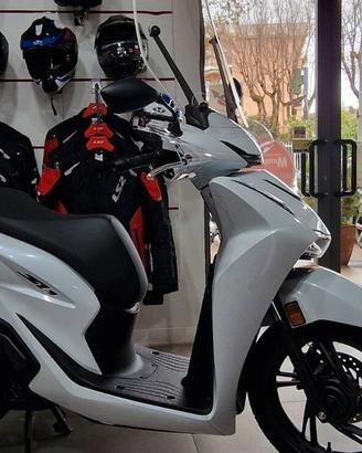 Honda SH150i ABS FUORI TUTTO