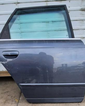 AUDI A4 STATION WAGON 2007 - PORTA POSTERIORE DEST