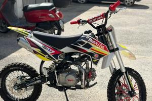 Suzuki makita pit bike 125 4 tempi