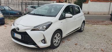 Toyota Yaris 1.0 5 porte Business