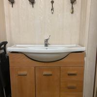 Lavandino bagno Ideal Standard con mobiletto