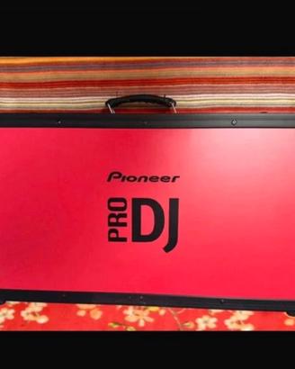 Console Pioneer