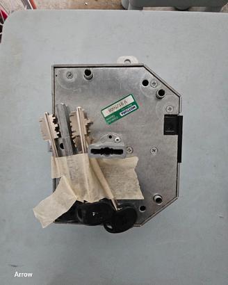 serratura porta blindata Mottola completa di 3 chi
