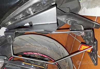 Telai fissaggio borse moto