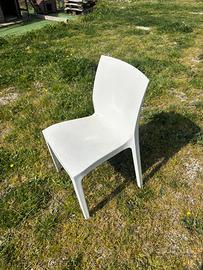 Sedie da esterno impilabili
