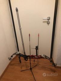 Arco Compound Hoyt completo di tutto