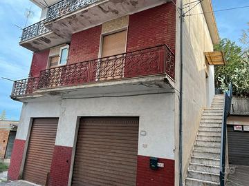 Vendita appartamento e garage