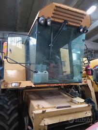 Mietitrebbia New Holland TX 34