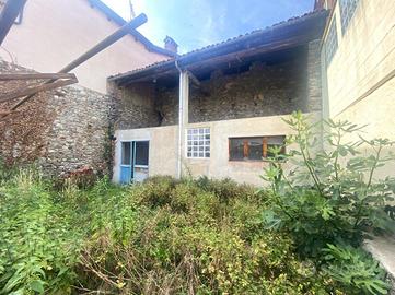 RUSTICO A BORGOFRANCO D'IVREA
