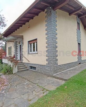 Casa Indipendente Lesa [457VRG]