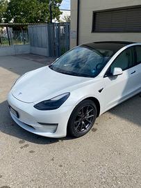 Tesla Model 3 Long Range Dual Motor AWD – 09/2021