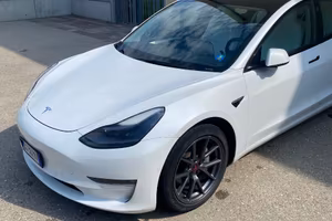 Tesla Model 3 Long Range Dual Motor AWD – 09/2021
