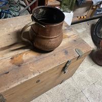 Antica pentola in rame