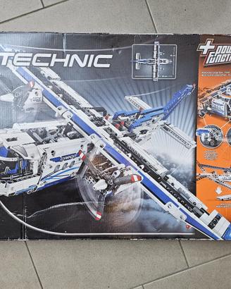 LEGO Technic 42025 Aereo da Cantiere con Scatola