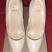 Décolleté vera pella Bata 