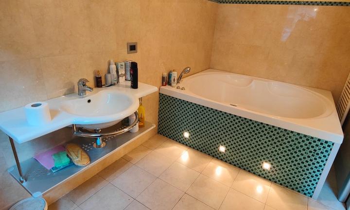 Ampio appartamento ristrutturato ingresso autonomo