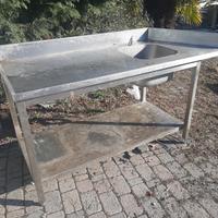 lavandino in acciaio  piu armafi ferro.