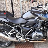 BMW R 1200 R LC - 125 cv