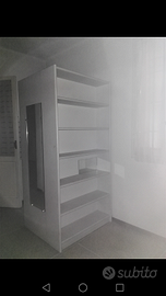 Mobile è libreria altezza 220 cm.