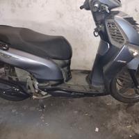 Sym HD2 200 - 2012