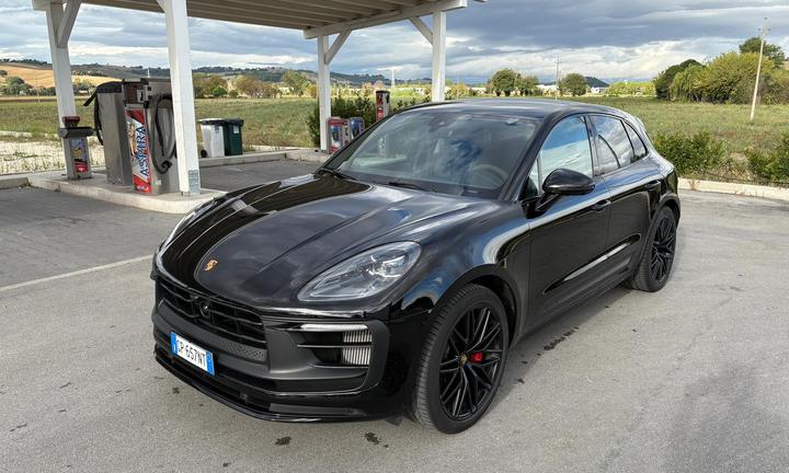 MACAN GTS 441 CV