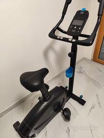 Cyclette Domyos/EB 900 autoalimentata e connessa