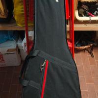 custodia chitarra classica con chitarra 