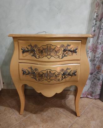 cassettiera stile barocco