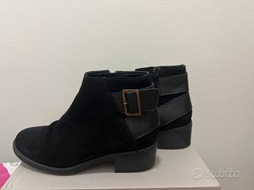 Stivaletti Clarks