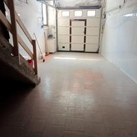 Loft con terrazzo e grande garage